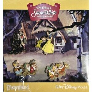 2009 Walt Disney World Resort  Pins Snow White Complete Set of 4 Pins NEW